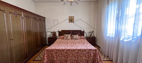 Casa de 3 dormitorios en Casier, Italy No. 380892 16