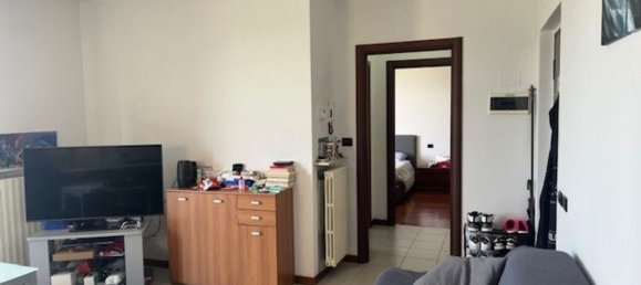 2 rooms Apartment in San Fiorano, Italy No. 238943 8