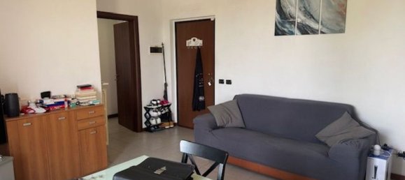 2 rooms Apartment in San Fiorano, Italy No. 238943 6