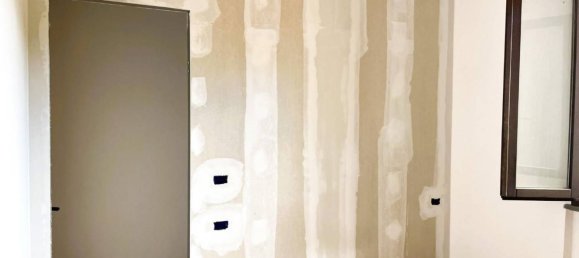 1 bedroom Apartment in Livorno, Italy No. 269835 16