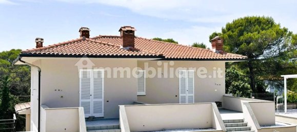 1 bedroom Apartment in Livorno, Italy No. 269835 6