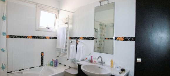 4 Schlafzimmer Villa in Paralimni, Cyprus, Nr. 22682 28