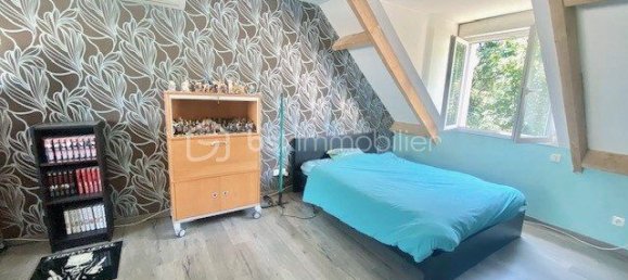 4 bedrooms House in La Ville-du-Bois, France No. 284529 8