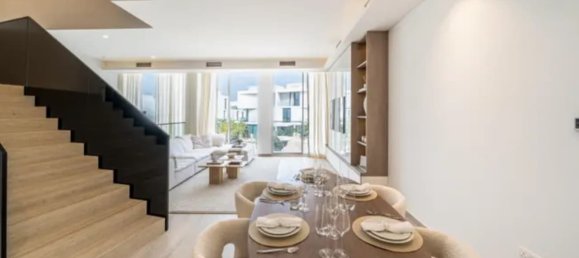 4 bedrooms Villa in Al Barari, UAE No. 110365 12