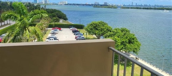 1 dormitorio propiedad comercial en venta en Miami, Miami-Dade, Florida, USA № 615039 29