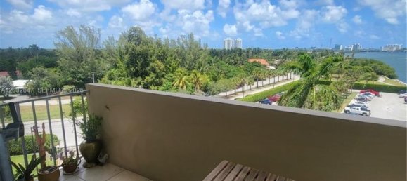 1 dormitorio propiedad comercial en venta en Miami, Miami-Dade, Florida, USA № 615039 27