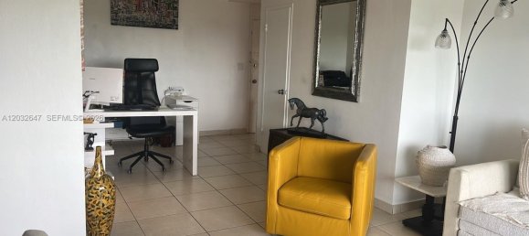 1 dormitorio propiedad comercial en venta en Miami, Miami-Dade, Florida, USA № 615039 18