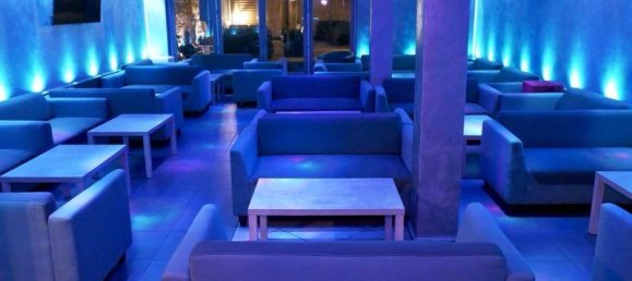 Apartamento de 6 habitaciónes en Albi, France No. 284360 3