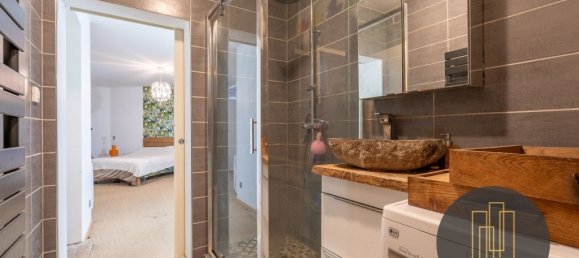 Дом с 5 спальнями в Фронтена, Франция № 239944 11