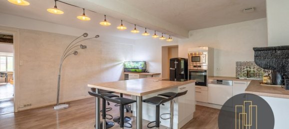 Дом с 5 спальнями в Фронтена, Франция № 239944 5