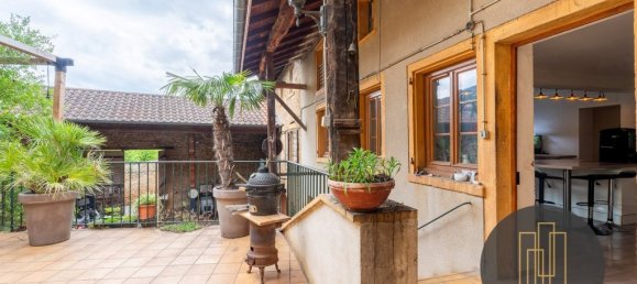 Дом с 5 спальнями в Фронтена, Франция № 239944 16