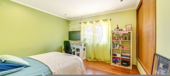 3 bedrooms House in Colares, Portugal No. 49653 16