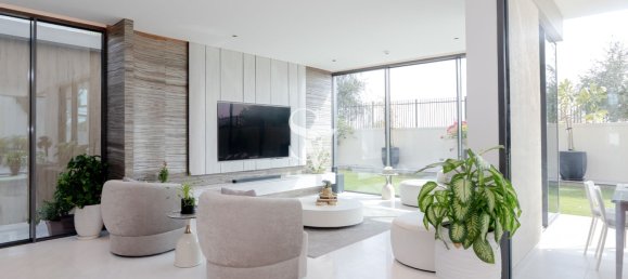 5 bedrooms Villa in Tilal Al Ghaf, UAE No. 114470 3