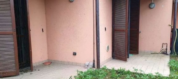 3 rooms Apartment in Gerenzano, Italy No. 185308 17