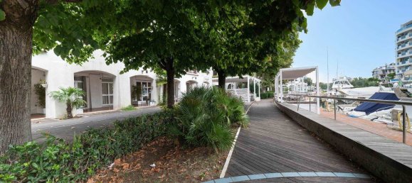 69m² Commercial property in Misano Adriatico, Italy No. 337155 14