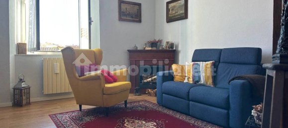 3 bedrooms Apartment in Livorno, Italy No. 215610 2