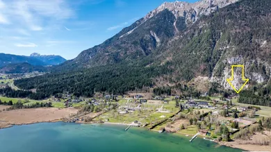 310m² Hotel in Hermagor-Pressegger See, Austria No. 157178