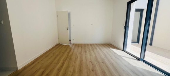 4 Schlafzimmer Haus in Saint-Just-Saint-Rambert, France, Nr. 339078 7