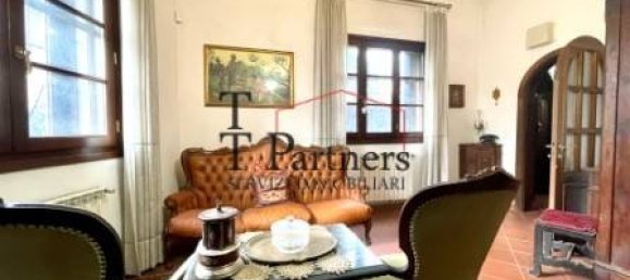 3 bedrooms House in Campi Bisenzio, Italy No. 283879 2