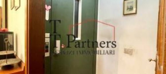 3 bedrooms House in Campi Bisenzio, Italy No. 283879 7