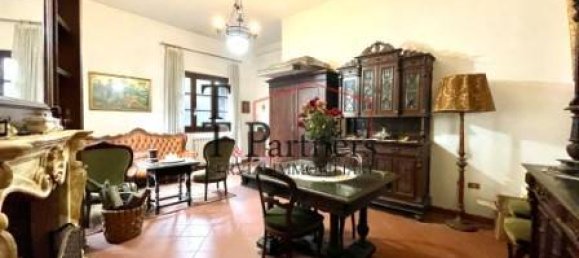 3 bedrooms House in Campi Bisenzio, Italy No. 283879 3