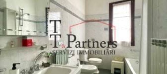 3 bedrooms House in Campi Bisenzio, Italy No. 283879 23