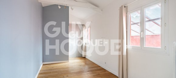 3 bedrooms Villa in Colombes, France No. 175248 12