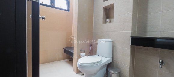 Дом с 4 спальнями в Банг Ламунг, Таиланд № 57784 10