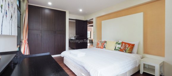 Дом с 4 спальнями в Банг Ламунг, Таиланд № 57784 9