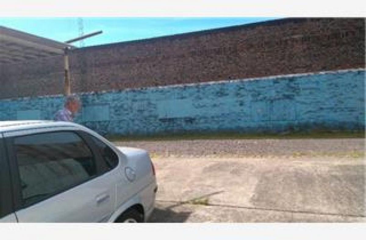 700m² Commercial property in Santa Fe, Argentina No. 26868