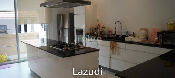 4 bedrooms Cafe / restaurant in Pattaya, Thailand No. 16122 2