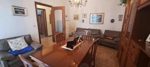 2 bedrooms House in Adelfia, Italy No. 10465 6