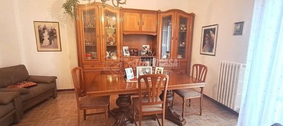 2 bedrooms House in Adelfia, Italy No. 10465 4