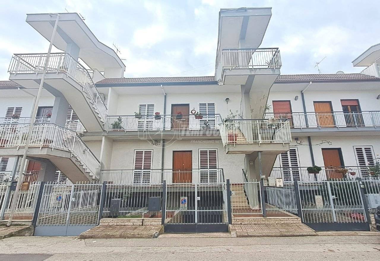 2 bedrooms House in Adelfia, Italy No. 10465