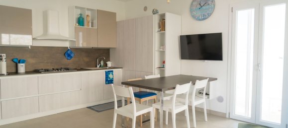 4 غرف نوم منزل في Castro, Italy رقم 343038 11