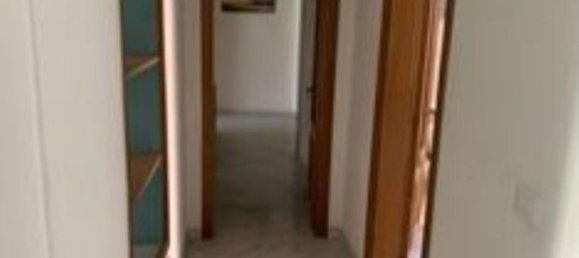 7 rooms Apartment in Messina, Italy No. 43046 4