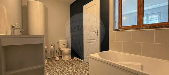 1 chambre Propriété commerciale à La Charité-sur-Loire, France No. 313559 12