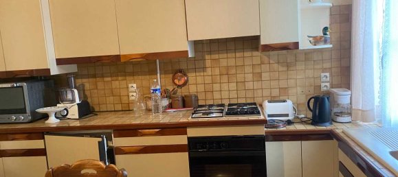 2 bedrooms House in Beaulieu-les-Fontaines, France No. 197532 4