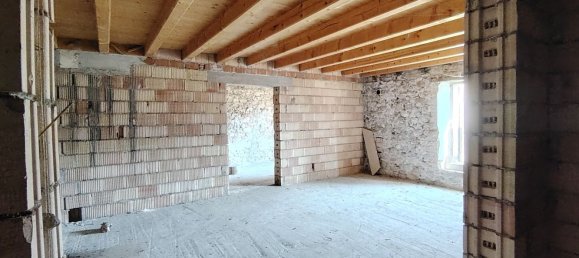 6 bedrooms House in Feltre, Italy No. 330682 17