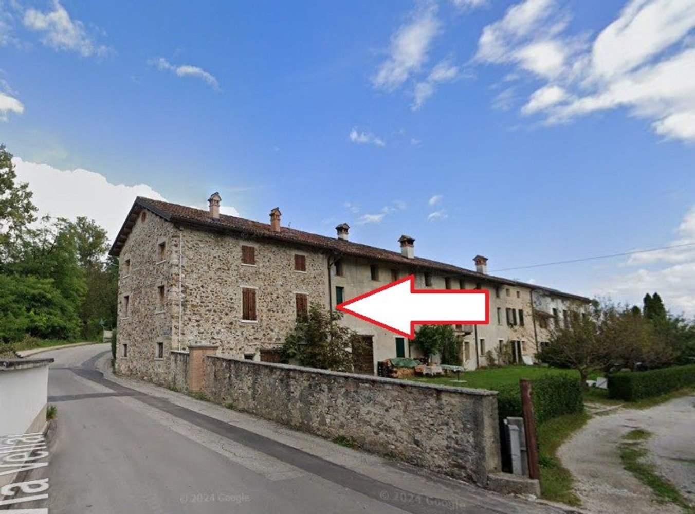 6 bedrooms House in Feltre, Italy No. 330682