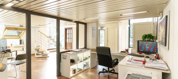 2غرفة عقار تجاري في Catania, Italy رقم 154303 13