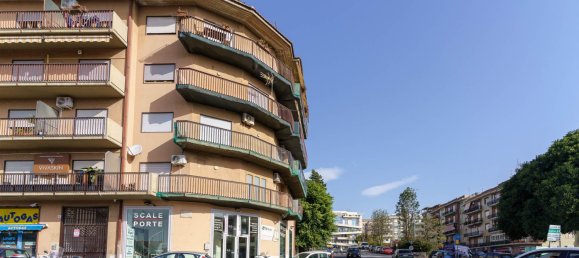 2غرفة عقار تجاري في Catania, Italy رقم 154303 29