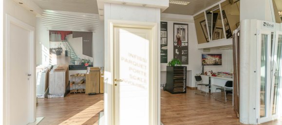 2غرفة عقار تجاري في Catania, Italy رقم 154303 4