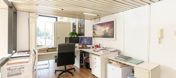 2غرفة عقار تجاري في Catania, Italy رقم 154303 12