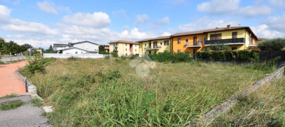 Grundstück in Castiglione delle Stiviere, Italy 1612m², Nr. 329573 5