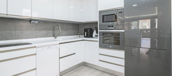 3 bedrooms Apartment in Torremolinos, Spain No. 185063 2