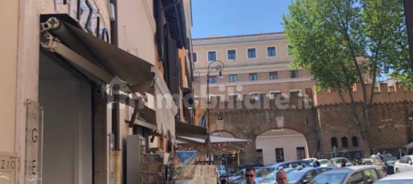 1-salle Propriété commerciale à Rome, Italy No. 9317 7