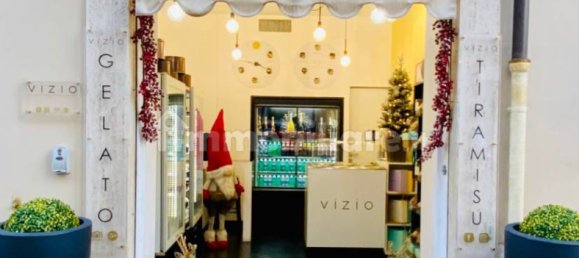 1-salle Propriété commerciale à Rome, Italy No. 9317 2