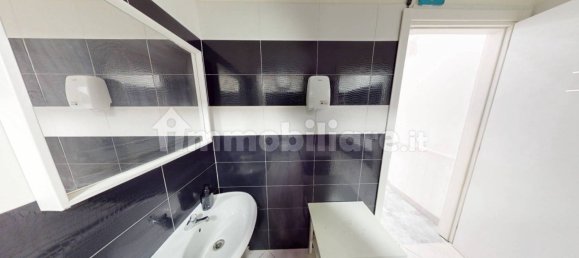 2 rooms Commercial property in Pomigliano d'Arco, Italy No. 264750 17