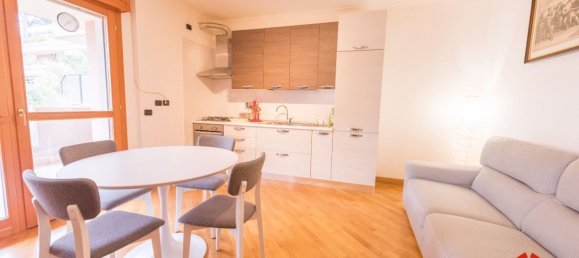Apartamento de 2 habitaciónes en Rome, Italy No. 201772 3